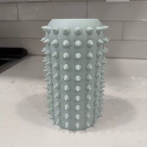 BKR 1L Spiked Sleeve James